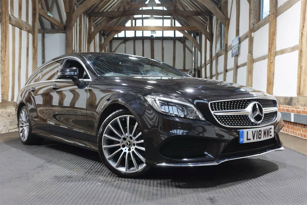 Compare Mercedes-Benz CLS 2.1 Cls220d Amg Line Shooting Brake G-tronic Euro LV18MWE Black