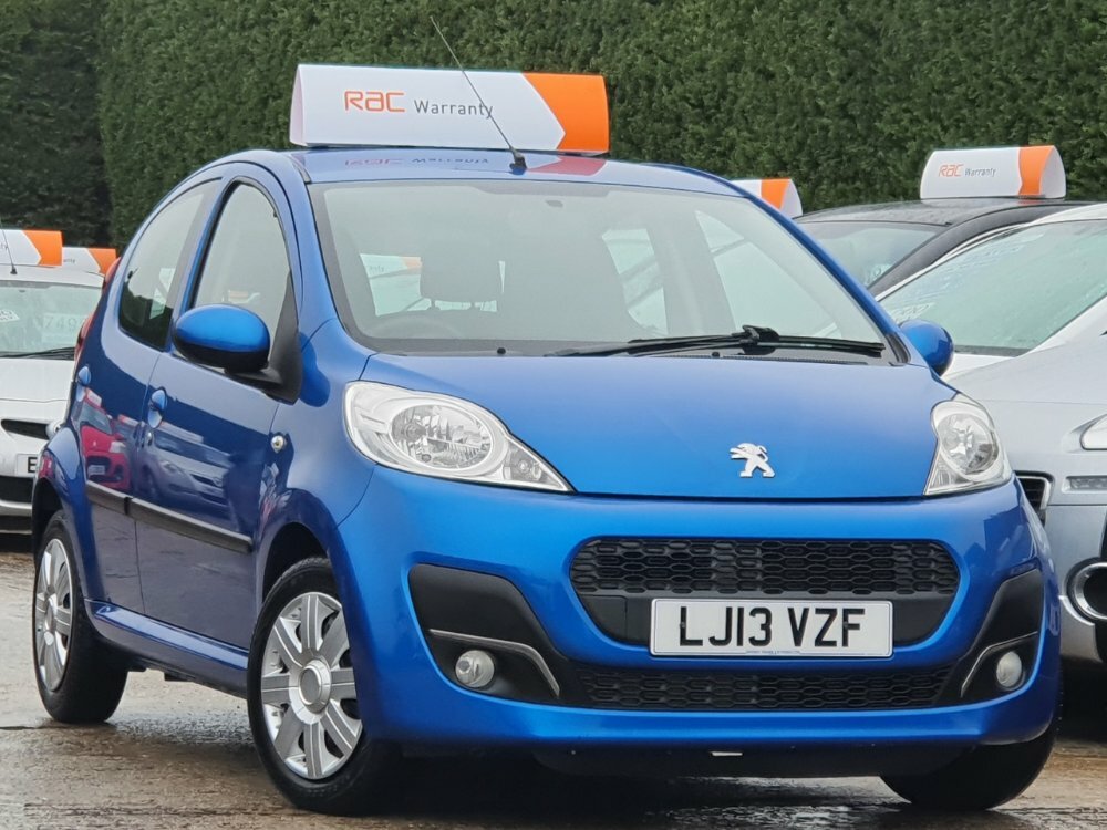 Compare Peugeot 107 1.0 Active 5-Door Only 24,000 Miles Free Road T LJ13VZF Blue