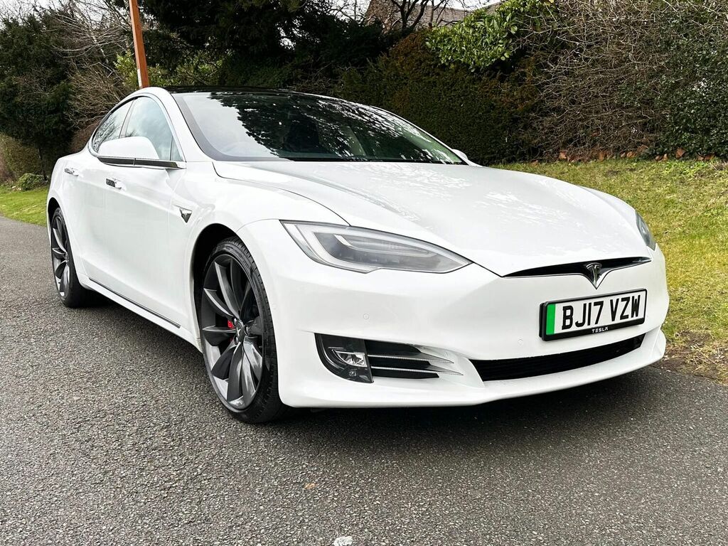 Compare Tesla Model S Hatchback P100dl Dual Motor Executive Edition Au BJ17VZW White