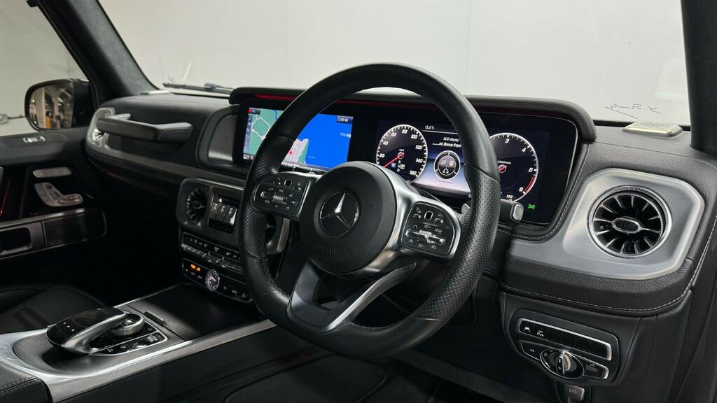 Mercedes-Benz G Class G400d Amg Line Premium Plus 9G-tronic Black #1