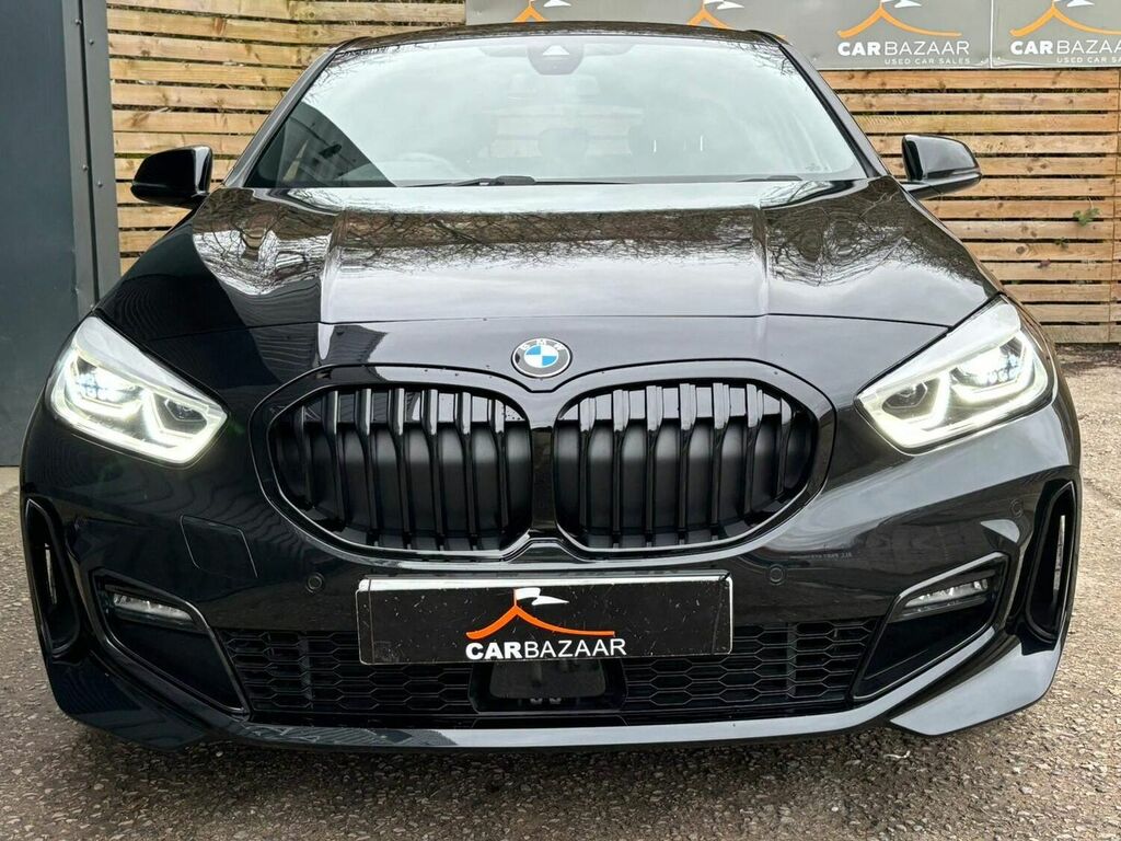 Compare BMW 1 Series Hatchback YA23ZDJ Black