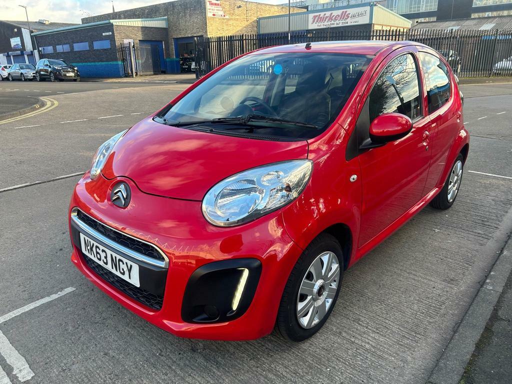 Compare Citroen C1 1.0I Vtr Euro 5 NK63NGY Red