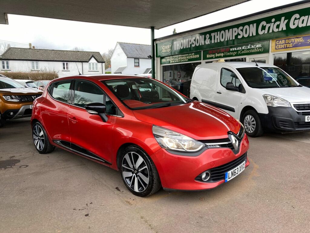 Compare Renault Clio Clio Dynamique S Medianav Energy Dci Ss LN63XVX Red
