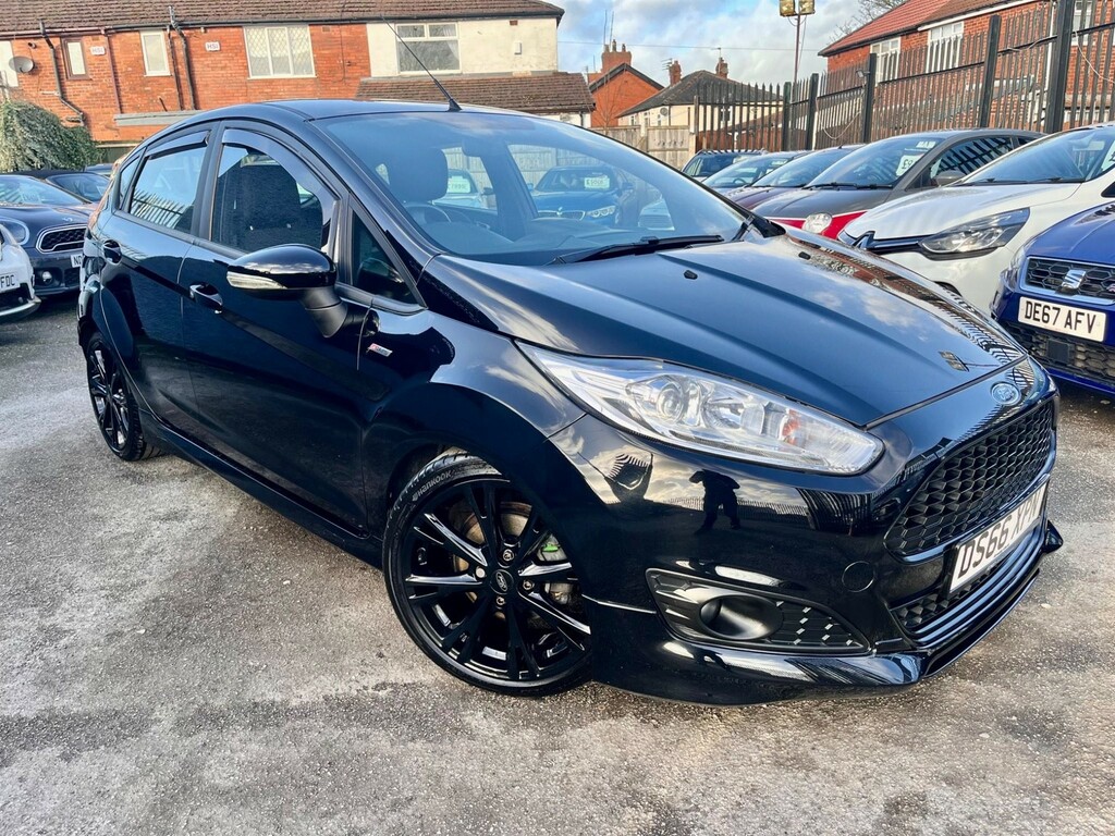 Compare Ford Fiesta 1.0T Ecoboost St-line Euro 6 Ss DS66XPN Black
