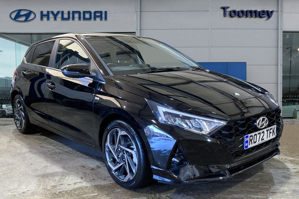 Compare Hyundai I20 1.0 T Gdi Mhev Premium Hatchback Hybrid RO72TFK Black