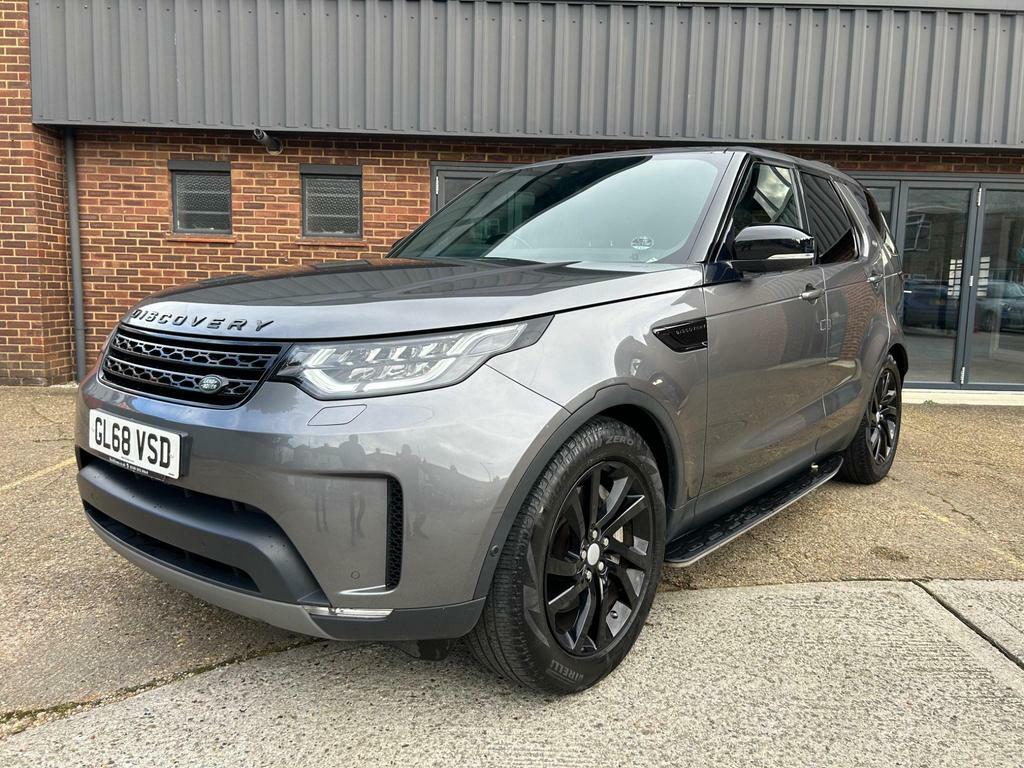 Compare Land Rover Discovery 3.0L Sdv6 Commercial Hse 0D 302 Bhp GL68VSD Grey