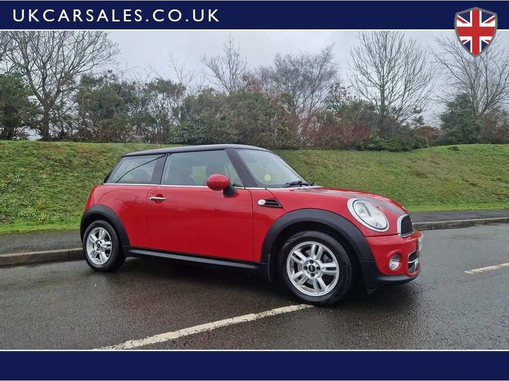 Compare Mini Hatch 1.6 Cooper Euro 5 Ss RK63YYH Red