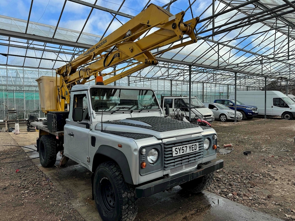 Compare Land Rover Defender 130 Lwb Cc Cherry Picker Sy57yed SY57YED Silver