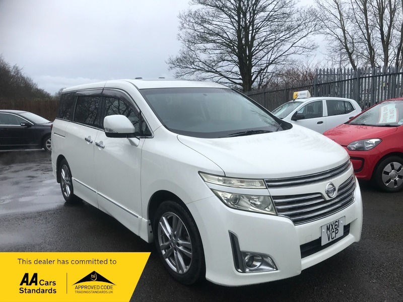 Compare Nissan Elgrand Highway Star Half Leather MX61VCP White