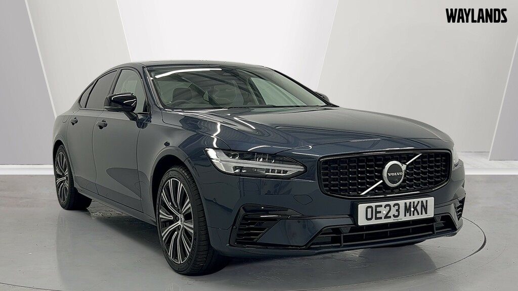 Compare Volvo S90 Recharge Ultimate, T8 Awd Phev Dark Bw Sound, 36 OE23MKN Blue