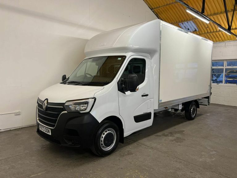 Compare Renault Master 2.3 Dci Energy 35 Business Fwd Lwb Euro 6 Ss FX73DDN White