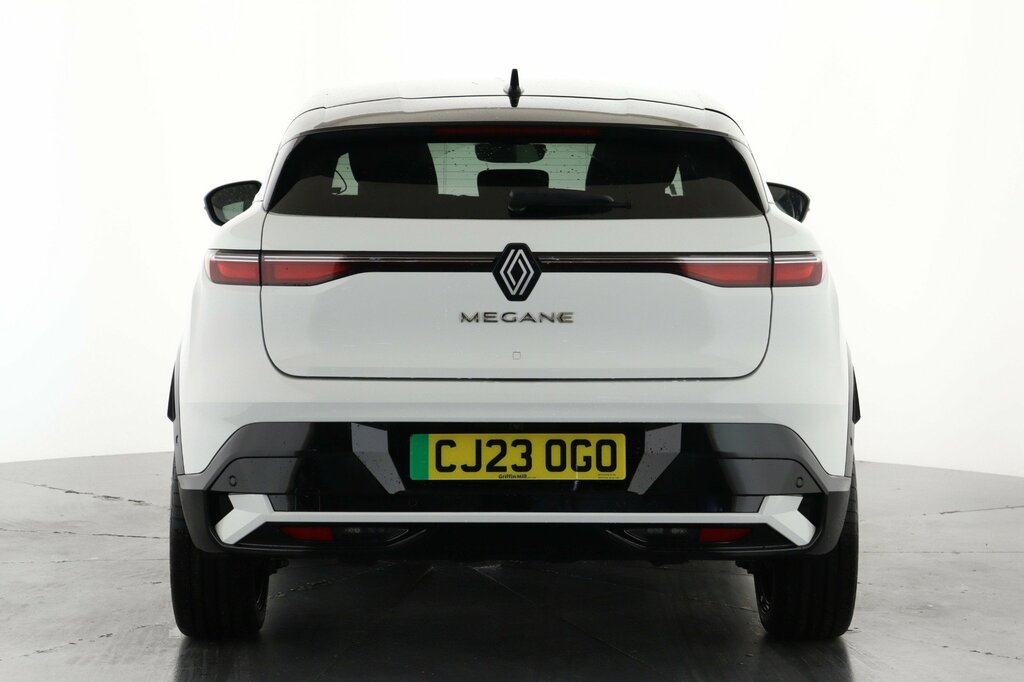 Compare Renault Megane E-Tech E-tech Ev60 160Kw CJ23OGO White