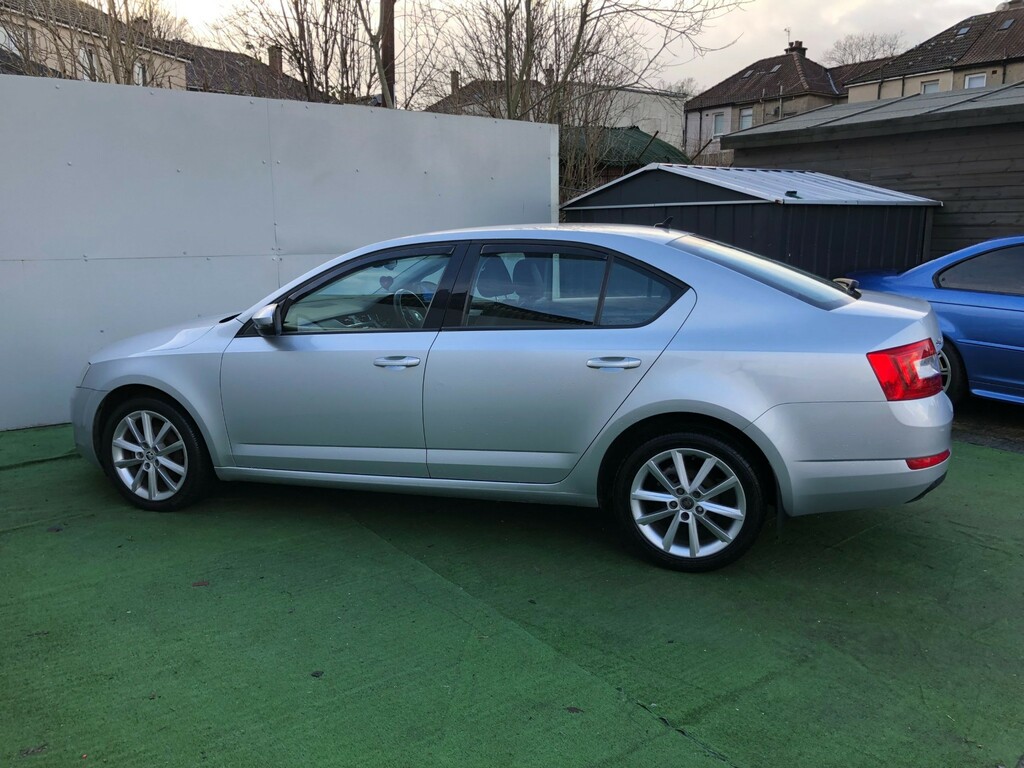 Used 2015 Skoda Octavia SM65YVR 1.6 TDI SE 4WD Euro 6 (s/s) 5dr on ...