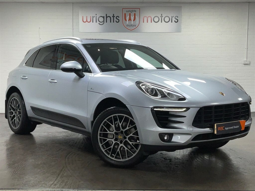 Compare Porsche Macan 3.0 Td V6 S Pdk 4Wd Euro 6 Ss CE14KYX Silver