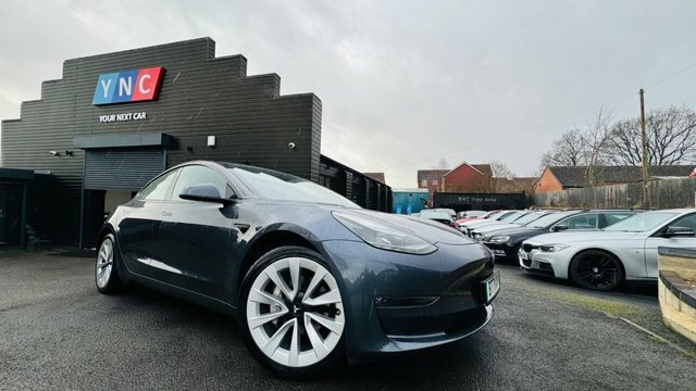 Compare Tesla Model 3 0L Long Range Awd BT71KYV Grey