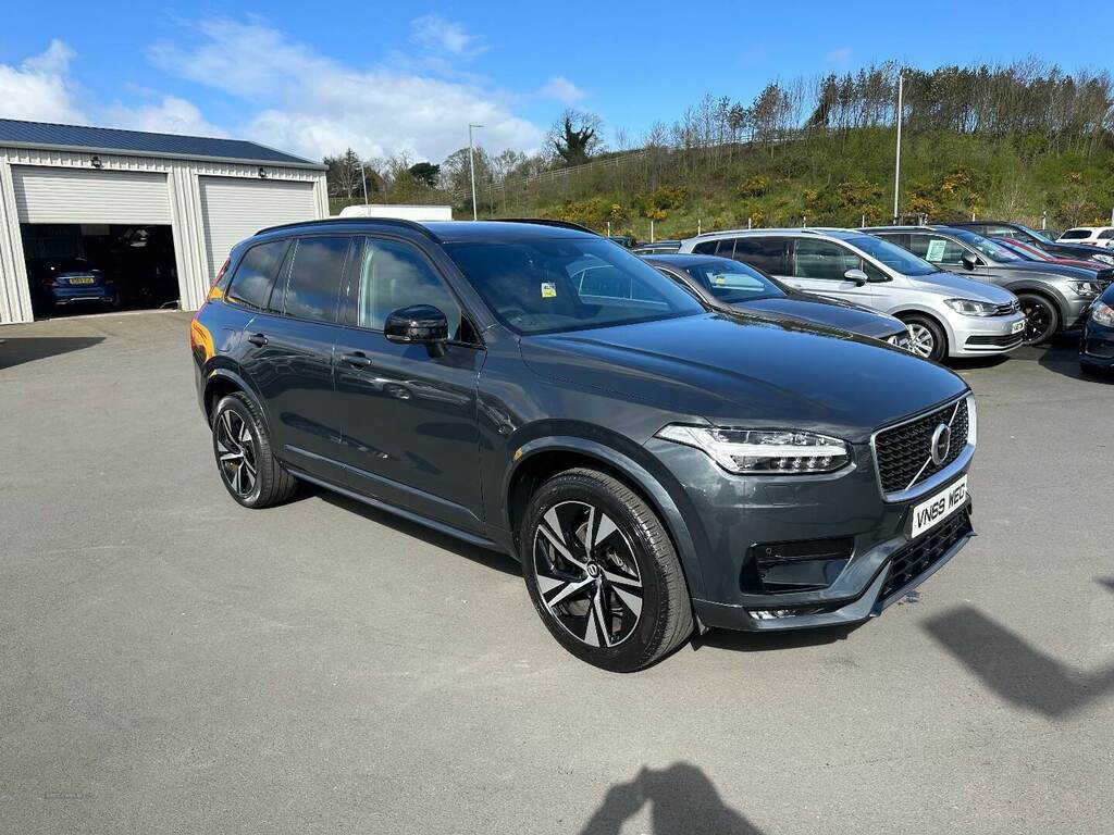 Compare Volvo XC90 2.0 B5d 235 R VN69WEO Grey