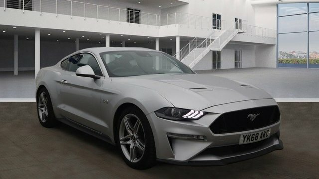 Compare Ford Mustang Gt YK68AKC Silver