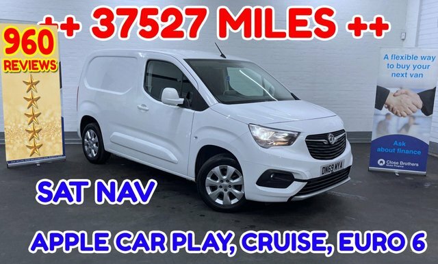 Compare Vauxhall Combo 1.5 Ready To DN69MYA White