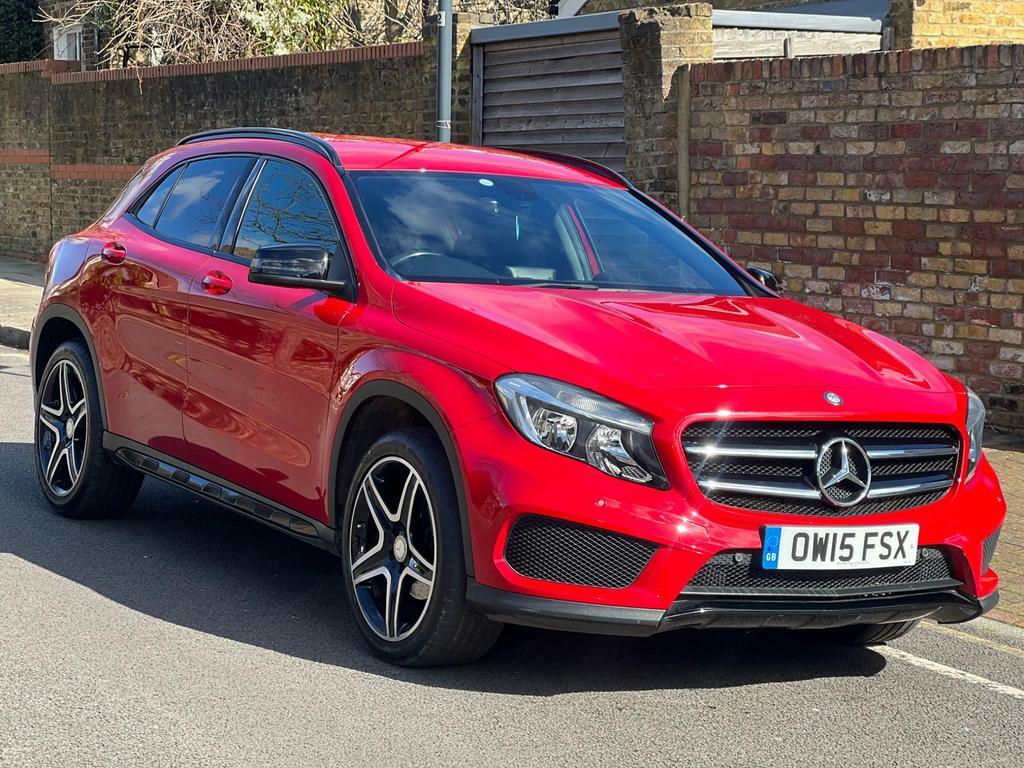 Compare Mercedes-Benz GLA Class 2.1 Gla200 Cdi Amg Line 7G-dct 4Matic Euro 6 Ss OW15FSX Red
