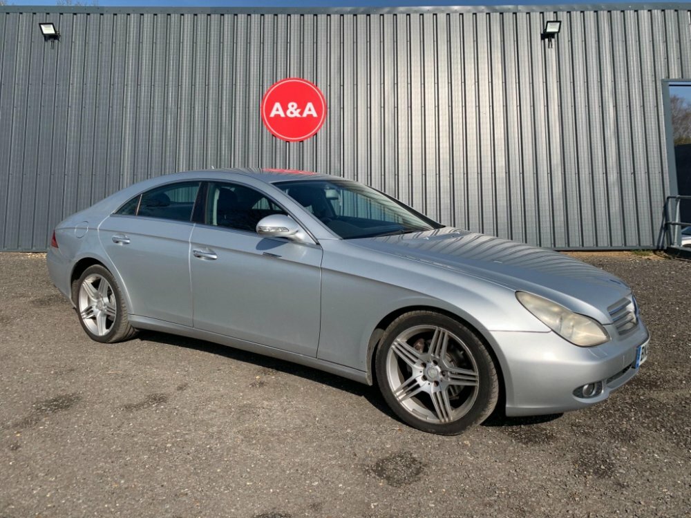 Compare Mercedes-Benz CLS 3.0 Cls320 Cdi Coupe 7G-tronic BN56PZX Silver