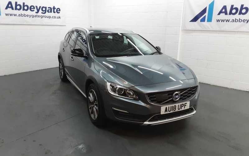 Volvo V60 Cross Country 2.4 190Ps Awd Cross Country Lux Nav D4 Grey #1