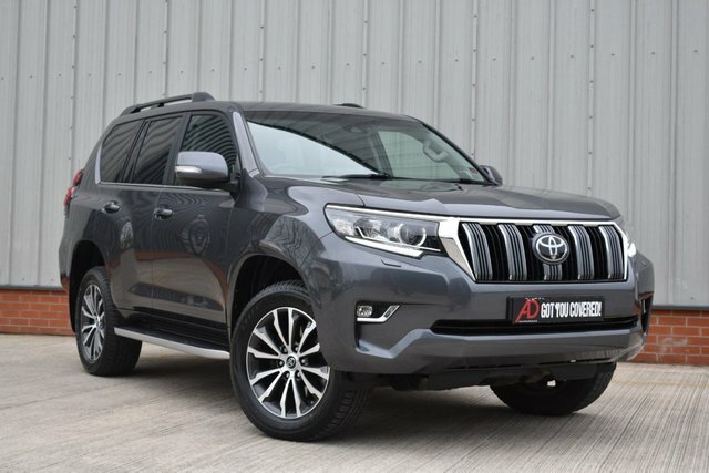 Compare Toyota Land Cruiser D-4d Icon 175 WX19SVP Grey