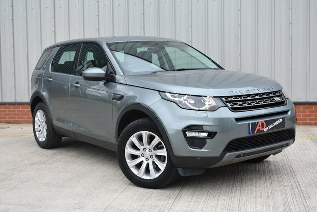 Compare Land Rover Discovery Sport Td4 Se Tech WK65VPU Grey