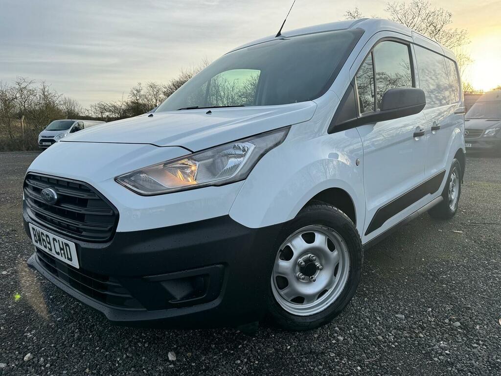 Compare Ford Transit Connect Connect 1.5 BW69CHD White