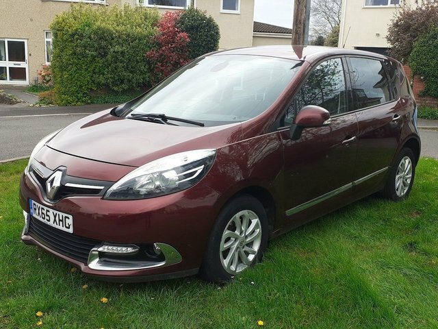 Compare Renault Scenic 1.5 Dynamique Nav Dci RX65XHG Red