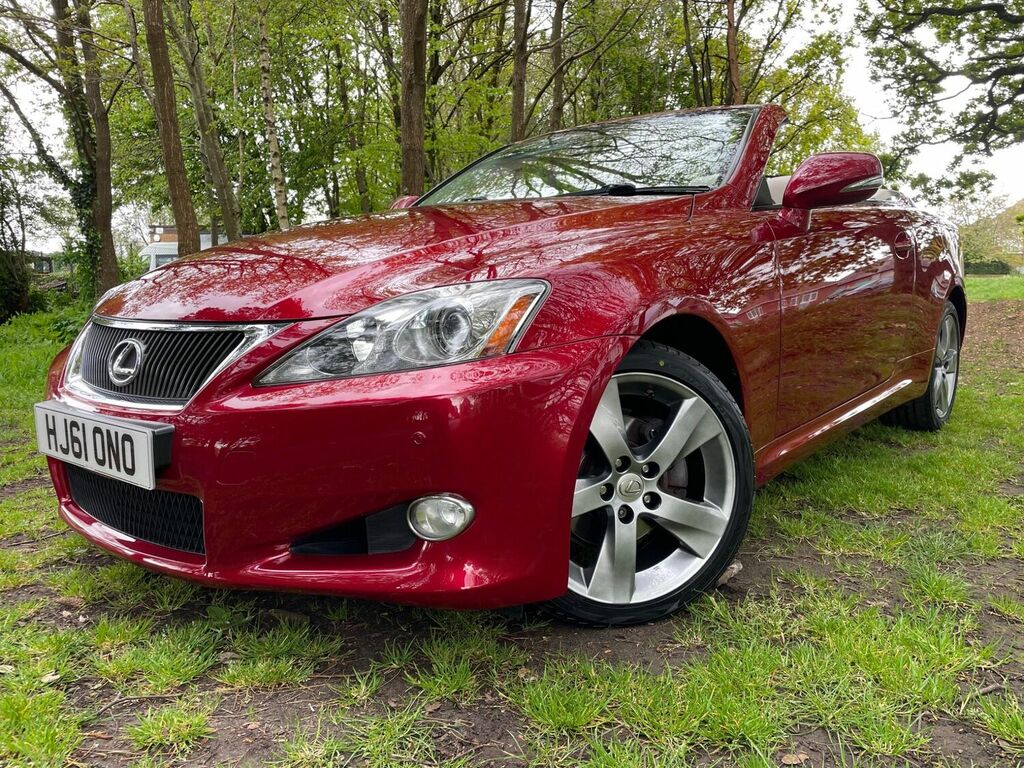 Compare Lexus IS Convertible 2.5 250 Se-i Euro 5 201161 HJ61ONO Red