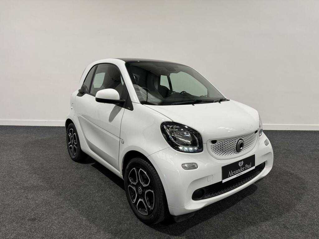 Compare Smart Fortwo Coupe 1.0 Prime Coupe Twinamic Euro 6 Ss KE68ODN White