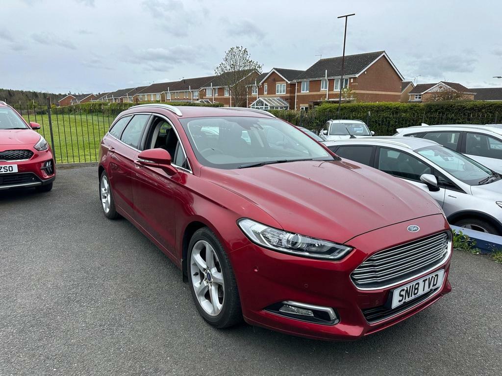 Ford Mondeo 1.5T Ecoboost Titanium Euro 6 Ss Red #1