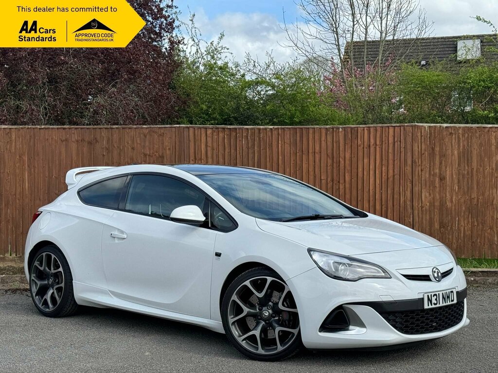 Compare Vauxhall Astra GTC 2.0T Vxr Euro 6 Ss N31NMD White
