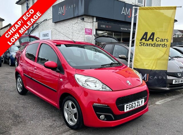 Compare Peugeot 107 1.0 Allure 68 Bhp FG63ZLY Red