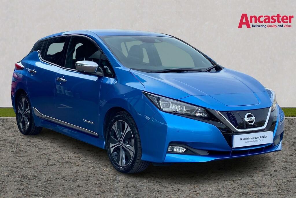 Compare Nissan Leaf 110Kw Tekna 40Kwh LE19FFY Blue
