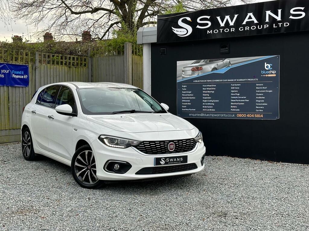 Compare Fiat Tipo Hatchback 1.3 Tipo Hatchback 1.3 Multijet Ii 95Hp WO17OFL White