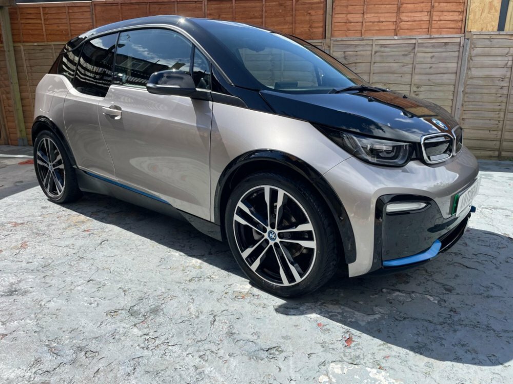 Compare BMW i3 42.2Kwh S LR71XKX Silver