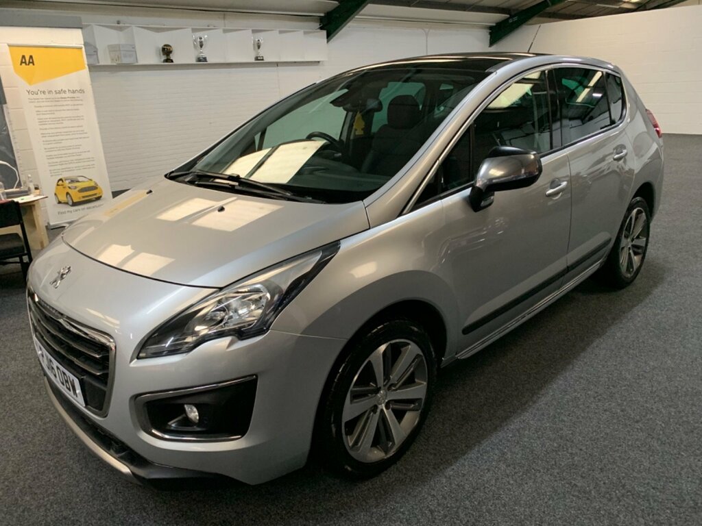 Peugeot 3008 Blue Hdi Ss Allure Silver #1