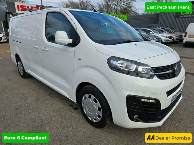 Compare Vauxhall Vivaro 1.5 L2h1 2900 Sportive Ss 101 Bhp In White With 6 DL69DYM White