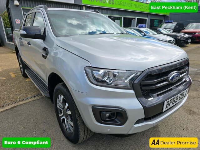 Compare Ford Ranger 3.2 Wildtrak Tdci 200 Bhp Double Cab Pick-up 4X4 3 BP69ODJ Silver