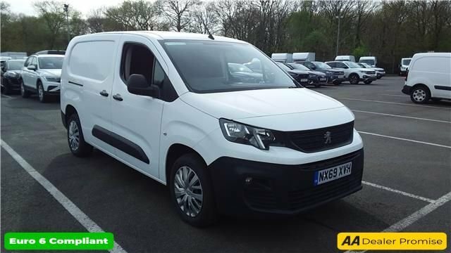 Compare Peugeot Partner 1.5 Bluehdi Professional L2 101 Bhp In White With NX69XVH White