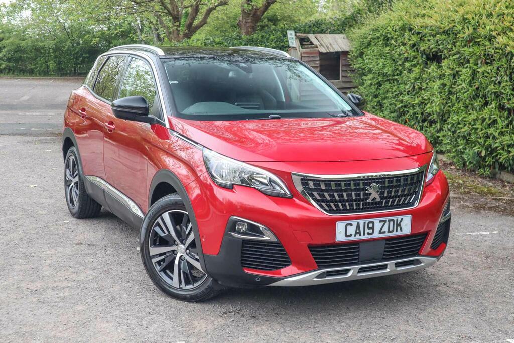 Compare Peugeot 3008 Ss Allure CA19ZDK Red