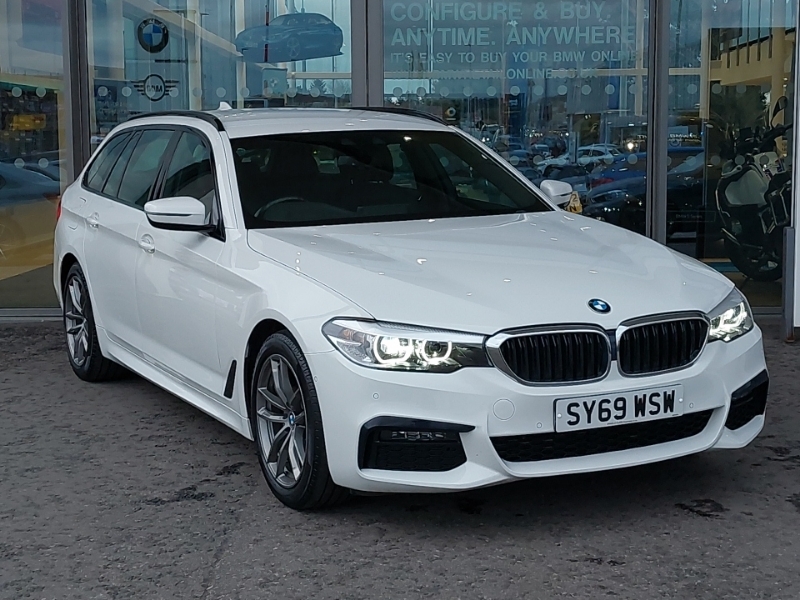 Compare BMW 5 Series 520I M Sport SY69WSW White