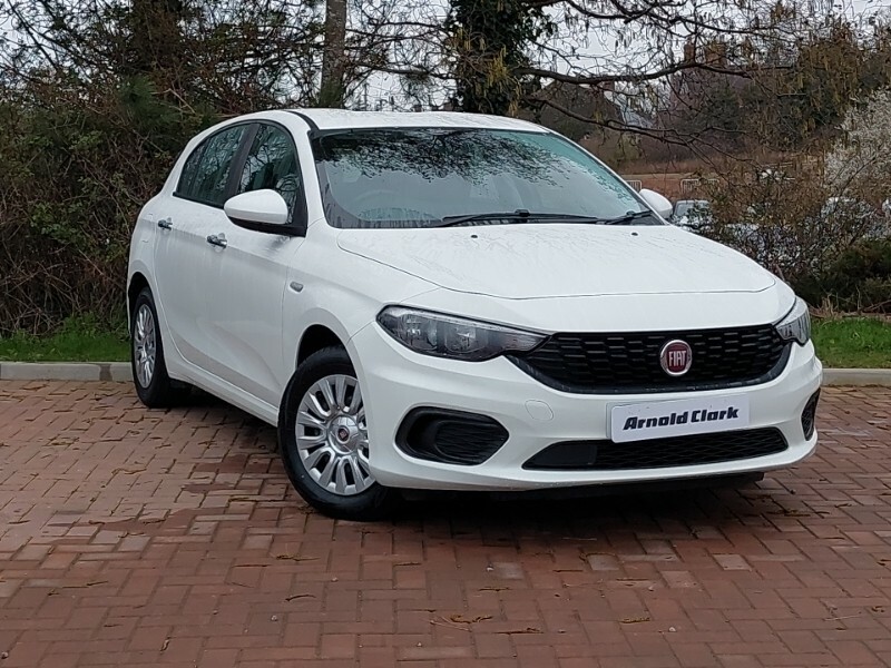 Compare Fiat Tipo 1.4 Easy DY70TVM White