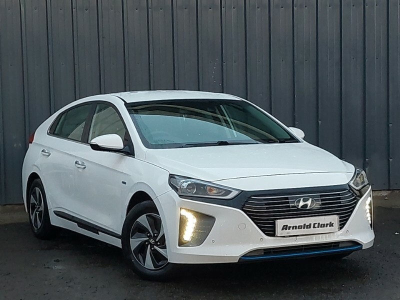 Compare Hyundai Ioniq 1.6 Gdi Hybrid Premium Se Dct AY19VXZ White
