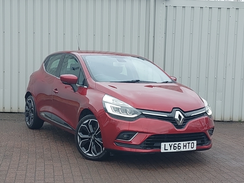 Compare Renault Clio 1.5 Dci 90 Dynamique S Nav LY66HTO Red