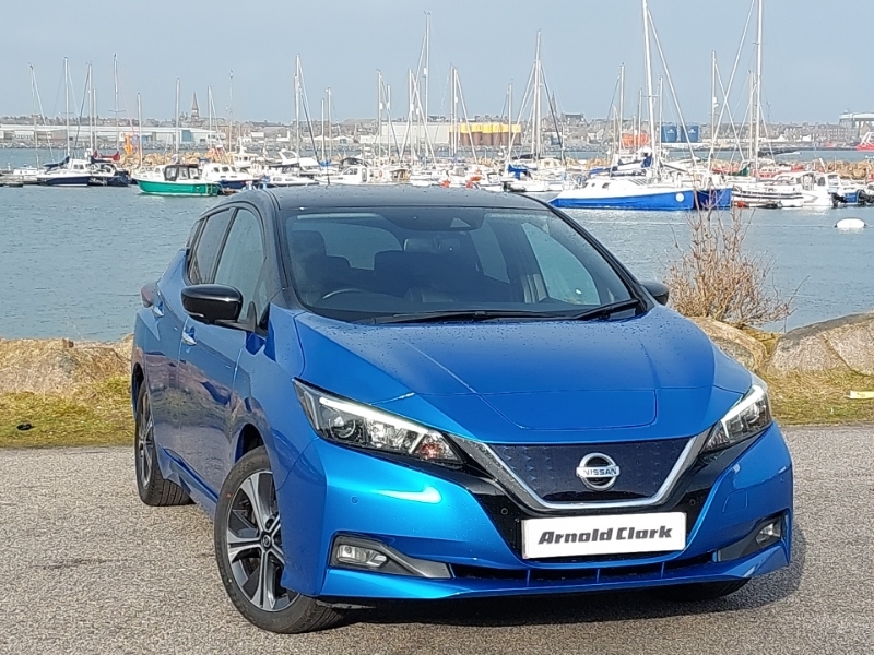Compare Nissan Leaf 110Kw N-connecta 40Kwh YS70OPM Blue