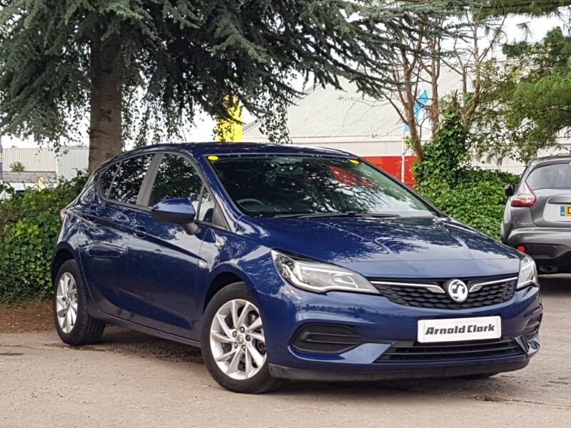 Compare Vauxhall Astra Astra Business Edition Nav Td BN70HKU Blue