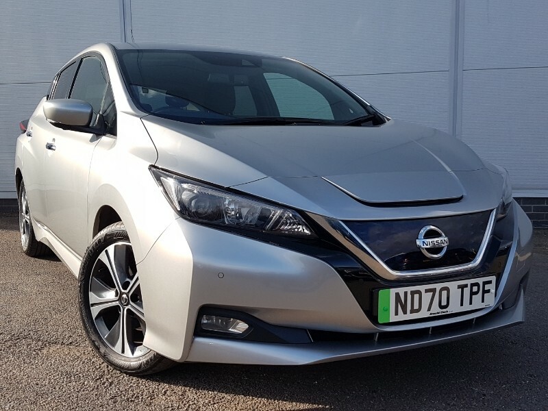Compare Nissan Leaf 110Kw N-connecta 40Kwh ND70TPF Silver
