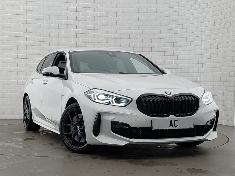 Compare BMW 1 Series 118I 136 M Sport Step Lcppro Pk YH72AXT White